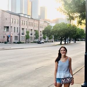 Meet your Posher, Samantha